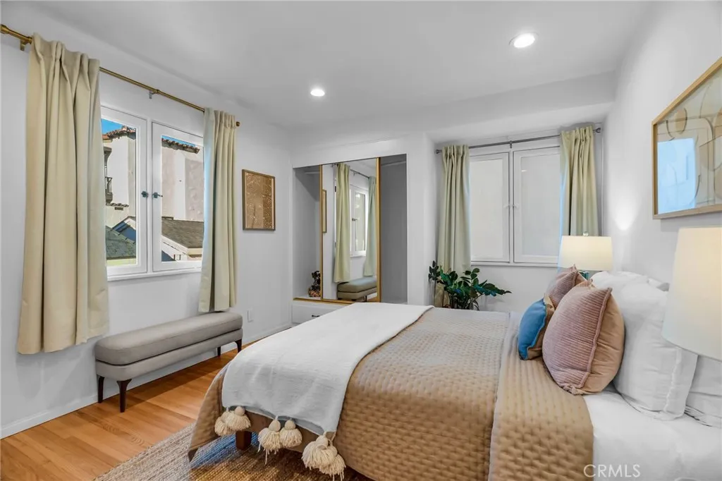 869 Cumberland Road, Glendale, California 91202 home-pic-31